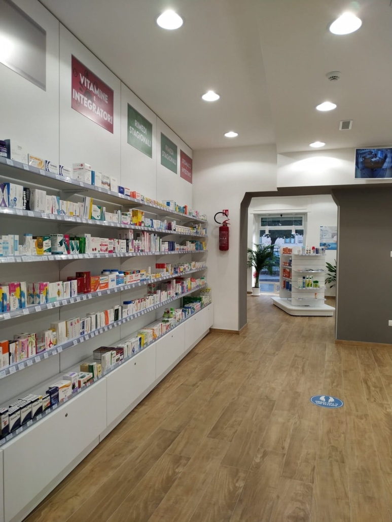 Arredamento farmacia Cantafio