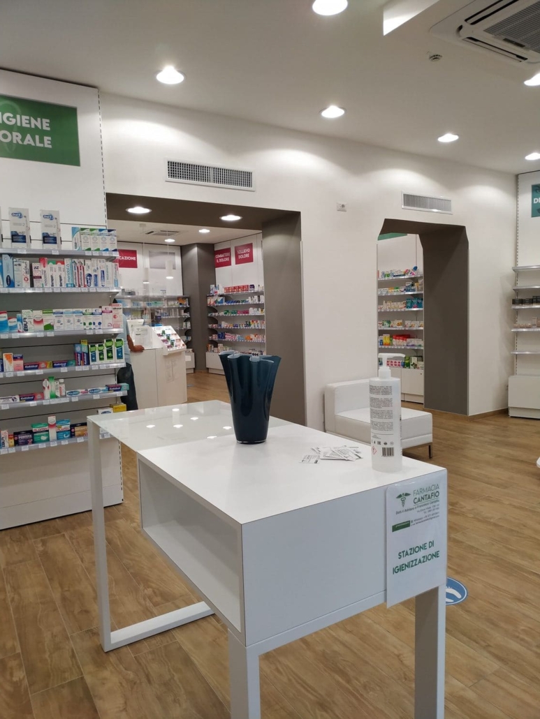 Arredamento farmacia Cantafio