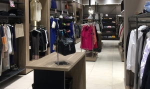 Arredamento-negozi-abbigliamento-boutique