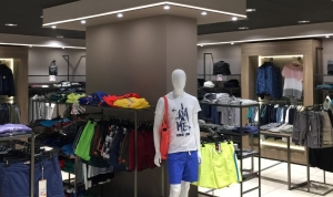 Arredamento-negozi-abbigliamento-boutique